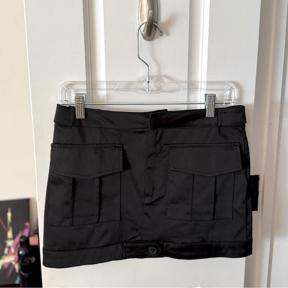 Black cargo mini skirt with pockets